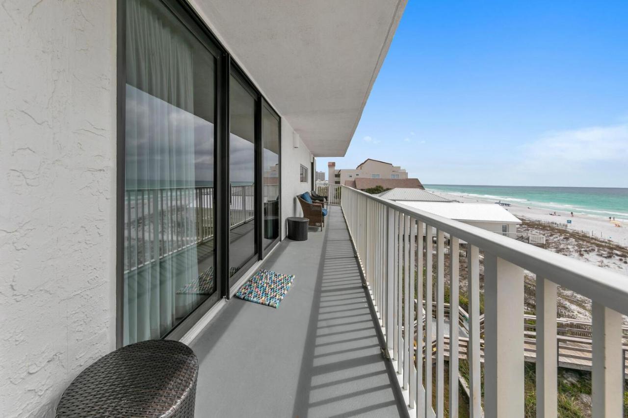 Mainsail 131 - Beachfront 2Br With Free Seasonal Beach Service Destin Kültér fotó