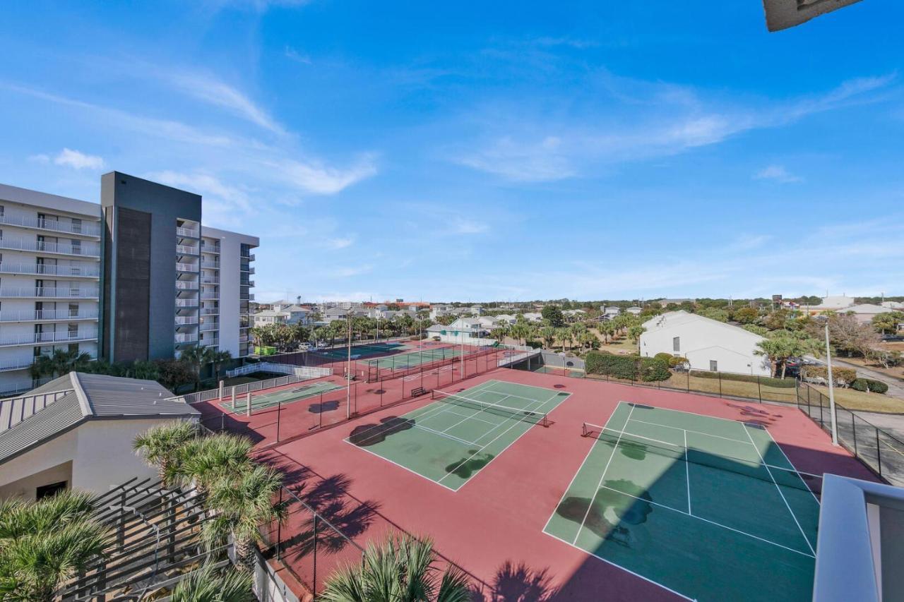 Mainsail 131 - Beachfront 2Br With Free Seasonal Beach Service Destin Kültér fotó