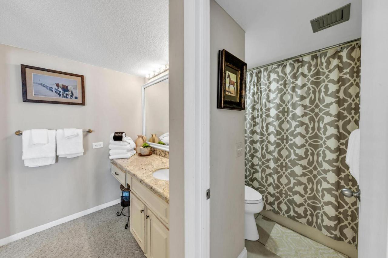 Mainsail 131 - Beachfront 2Br With Free Seasonal Beach Service Destin Kültér fotó