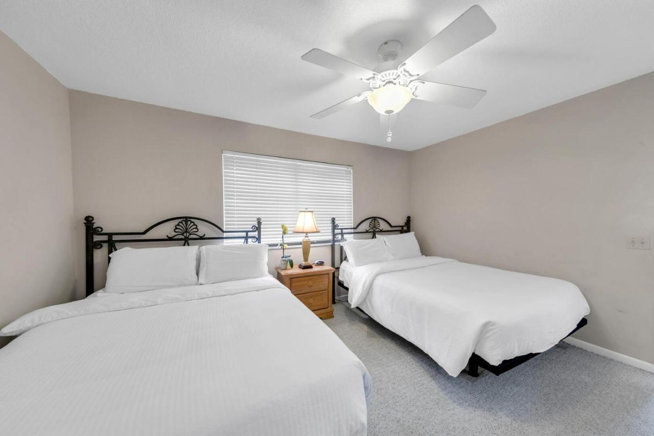 Mainsail 131 - Beachfront 2Br With Free Seasonal Beach Service Destin Kültér fotó